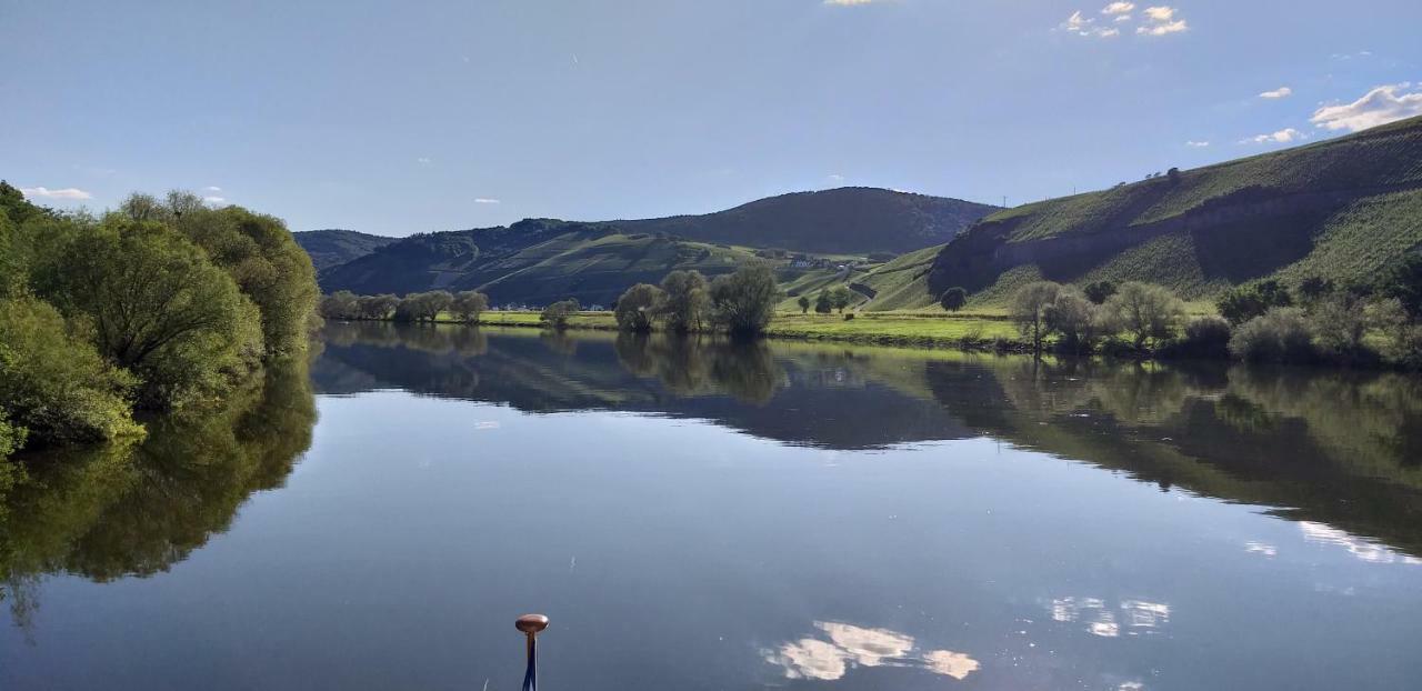 Mosel-Auszeit Brauneberg Exterior foto